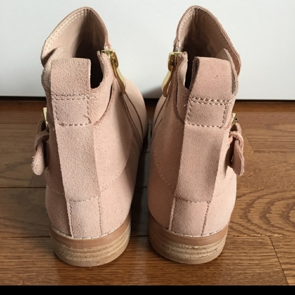 Blush colored Twiggy ankle boots - Picture 2 of 3